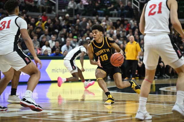 Orchard Lake St Mary's vs North Farmington MHSAA Division 1 title -- Scott Hasse1